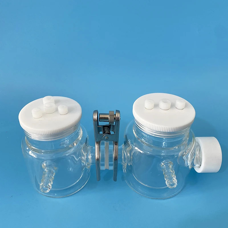 

H-type replaceable membrane water bath sealed photoelectrochemical cell/optical electrolytic cell quartz light window