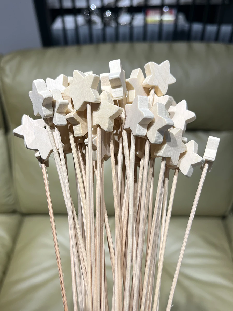 Description Picture 5 of item10pcs Wood Star Shape Aroma Diffuser Natural Rattan Sticks Reed Diffuser Sticks for Home Fragrance Air Freshener Reed Sticks