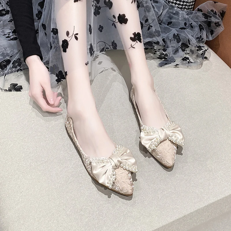 Soft Bottom Pearl Bow Pointed Toe Flat Shoes Women Summer Spring Autumn New Square Heel Shallow Mouth Casual Women's Shoes