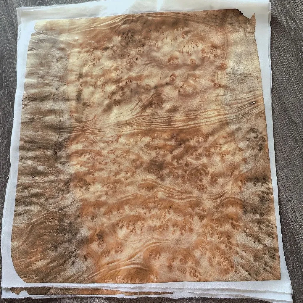 Golden Cinnamomum Camphora Burl Veneer,Golden Camphor Burl Veneer, 2pcs, for Furniture,Musical Instruments,Automotive Interior