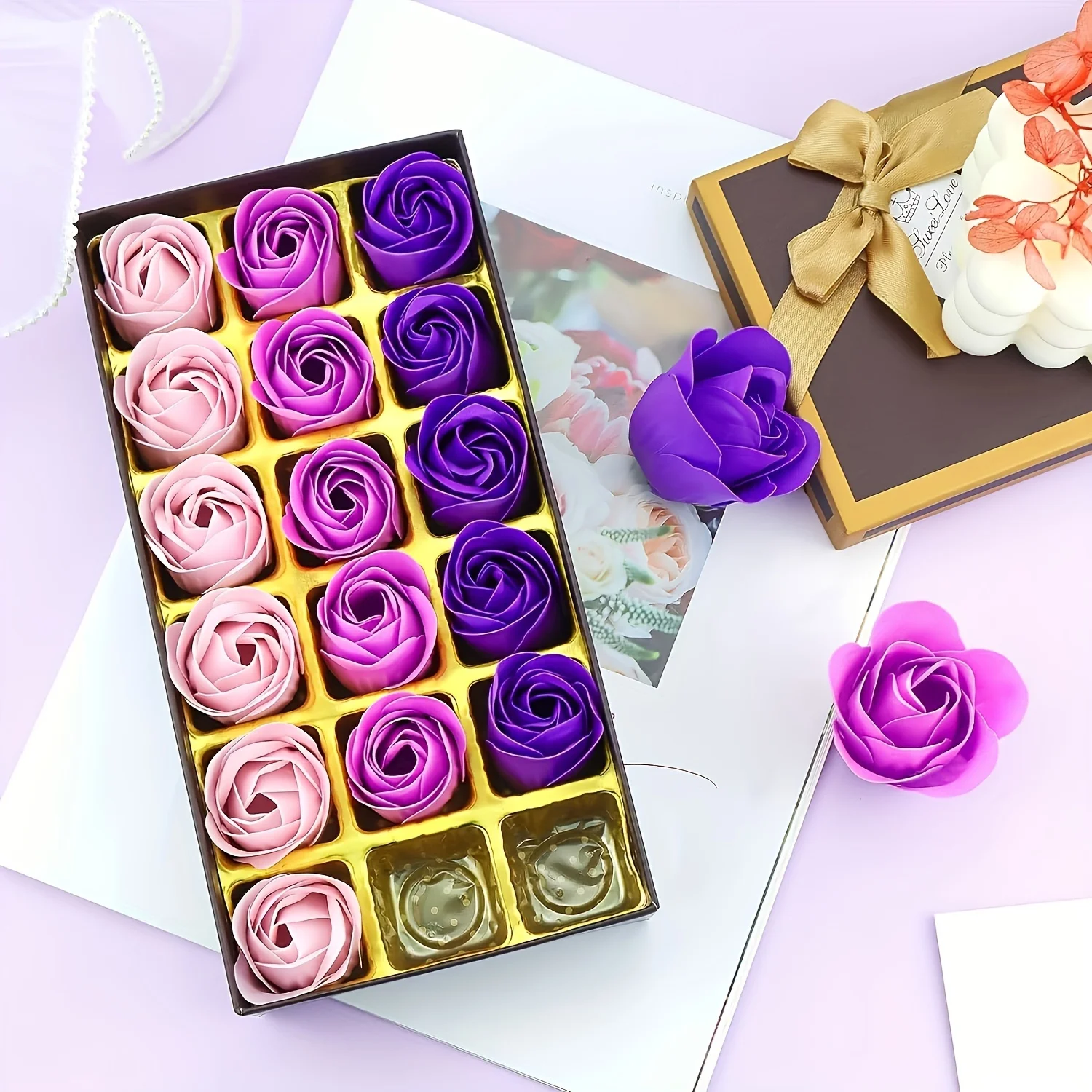 18 pieces/box of artificial rose soap flower gift box Wedding birthday holiday gift with hand