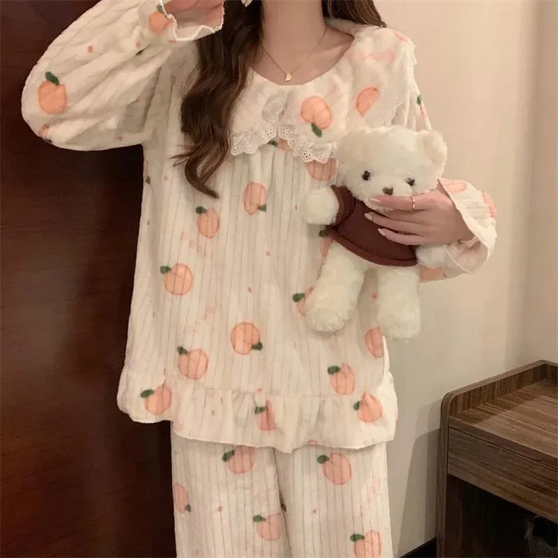 Warm Sleepwear Small Bear Peach Coral Velvet Two-Piece Set Women Pajamas Autumn and Winter Thickening Home Wear School Sleepwear