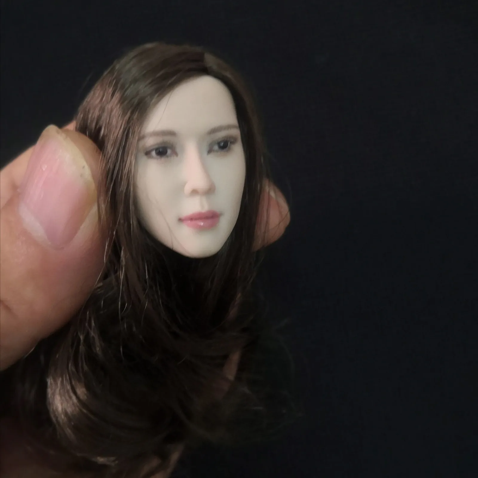 Asiatischer weiblicher Soldatenkopf im Maßstab 1:6, Schnitzerei, vier Frisuren für 12-Zoll-Actionfiguren, PH-Weizenhaut, Körperdekoration, Requisiten – Detail 20