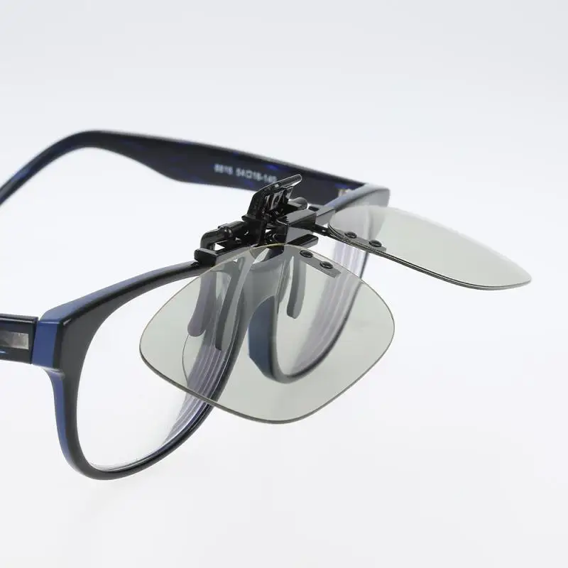 Clip-on 3D Glasses High Quality Scratch-Resistant Stereo Clip On Watching For LG Cinema Passive 3D TVs And Real Cinema