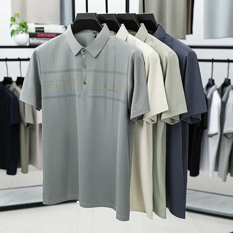 Polo da uomo casual con colletto a risvolto, a maniche corte, a quadri, traspirante, morbido, confortevole, ad asciugatura rapida, vestibilità slim, ideale per l'ufficio - immagine 3
