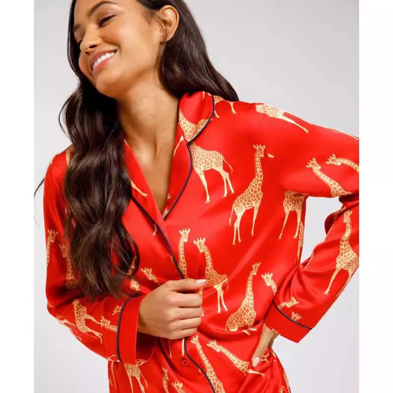 

Женский Атласный пижамный комплект из двух предметов с принтом оленя, Топ с длинным рукавом и брюки, домашний костюм, весна-осень, элегантная темпераментная Пижама