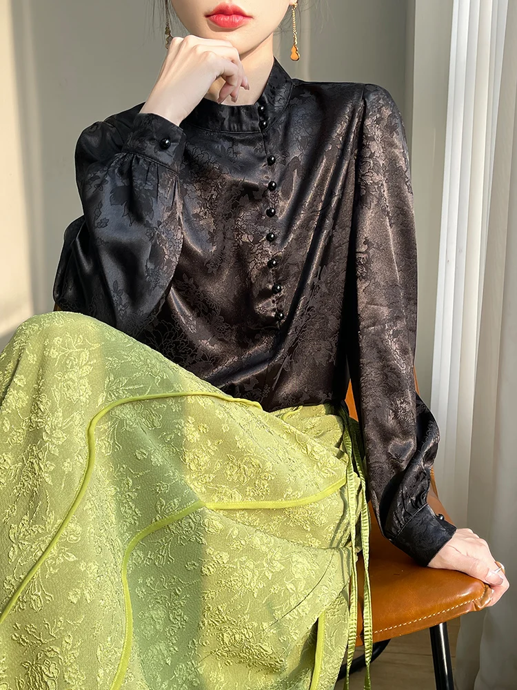 Spring and Summer New Chinese Style Silk Smooth Satin Shirt Women's Standing Neck Dark Flower Long sleeved Solid Color Top