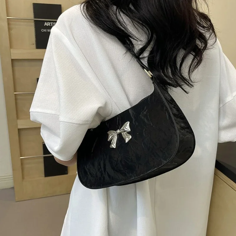 Sweet Fresh Small Bow Handbag for Women Trendy Underarm Shoulder Bag, Suitable for Daily Use, Outings, Dates, Parties, Gifts.
