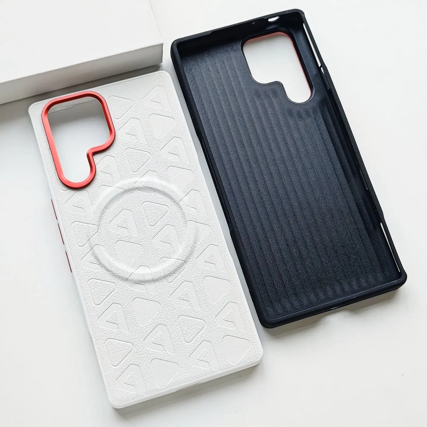 Luxury Magnetic Matte PU Leather Shockproof Case with Metal Button and Lens Ring