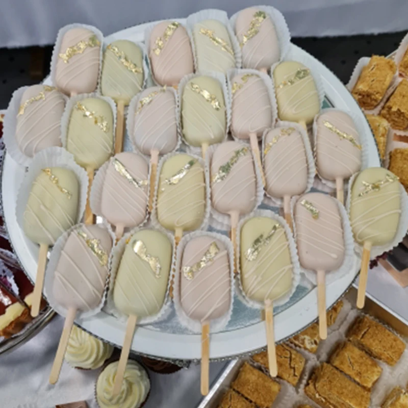 Description Picture 4 of item4/8 Hole Food Grade Silicone Ice Cream Mold Ice Pop Cube Popsicle Mold With Sticks Dessert DIY Magnum Cake Mold Ice Cream Maker