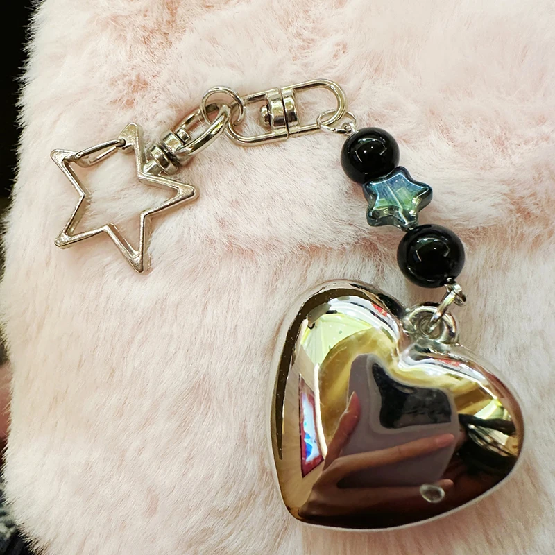 

Y2K Love Heart Metal Keychain Fashion Simple Beaded Keyring Car Key Holder Bag Pendant Handbag Hanging Decoration