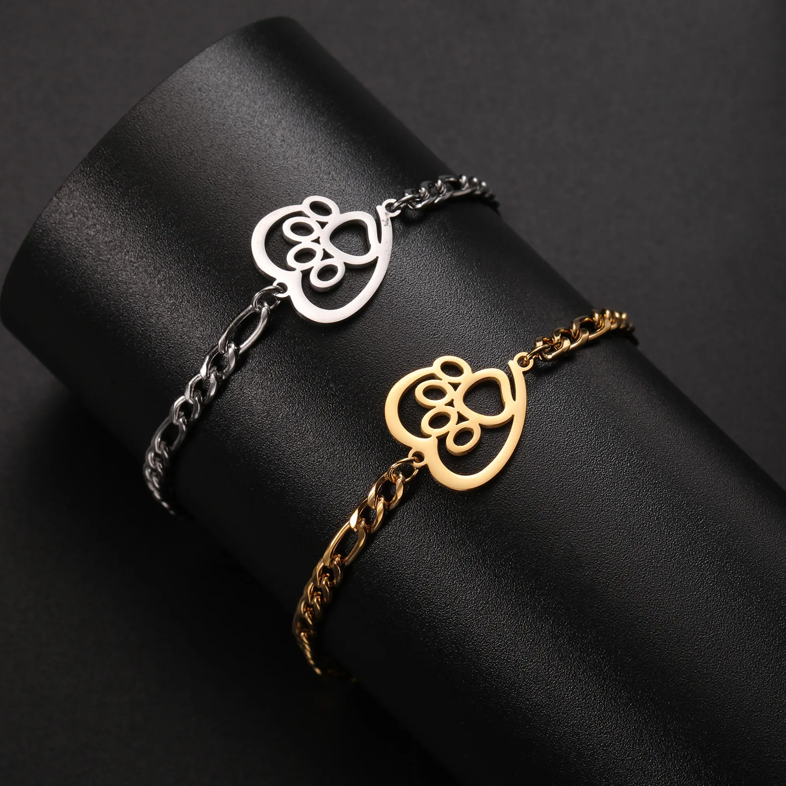 Cute Cat Paw Heart Charm Bracelet for Women & Men of Stainless Steel - PeticaDeals
