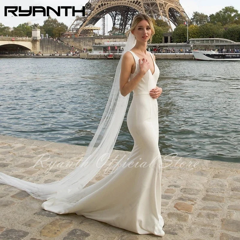

Ryanth 2024 Elegant Satin Sleeveless Mermaid Wedding Dress For Women Simple Spaghetti Straps Deep V-Neck Backless Robe De Mariée