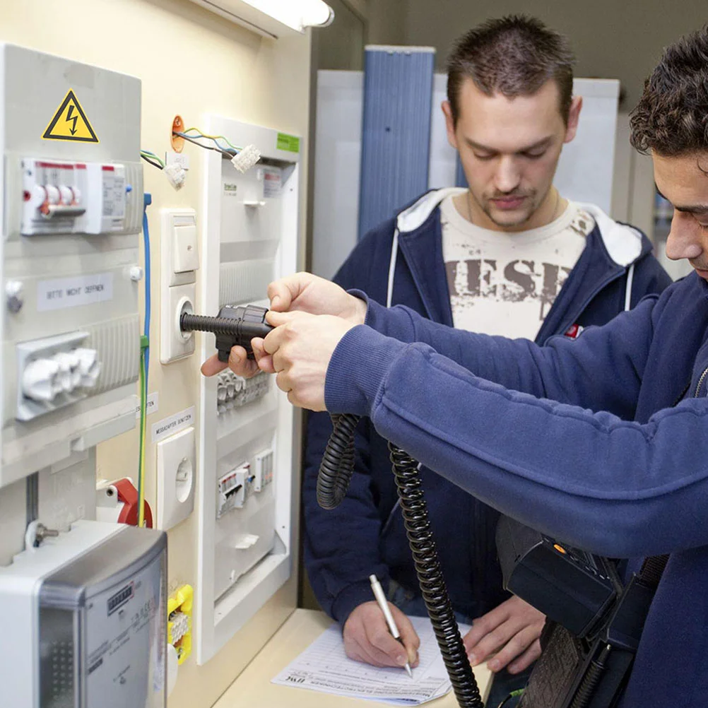 Рисунок 5 - Наклейки с логотипом