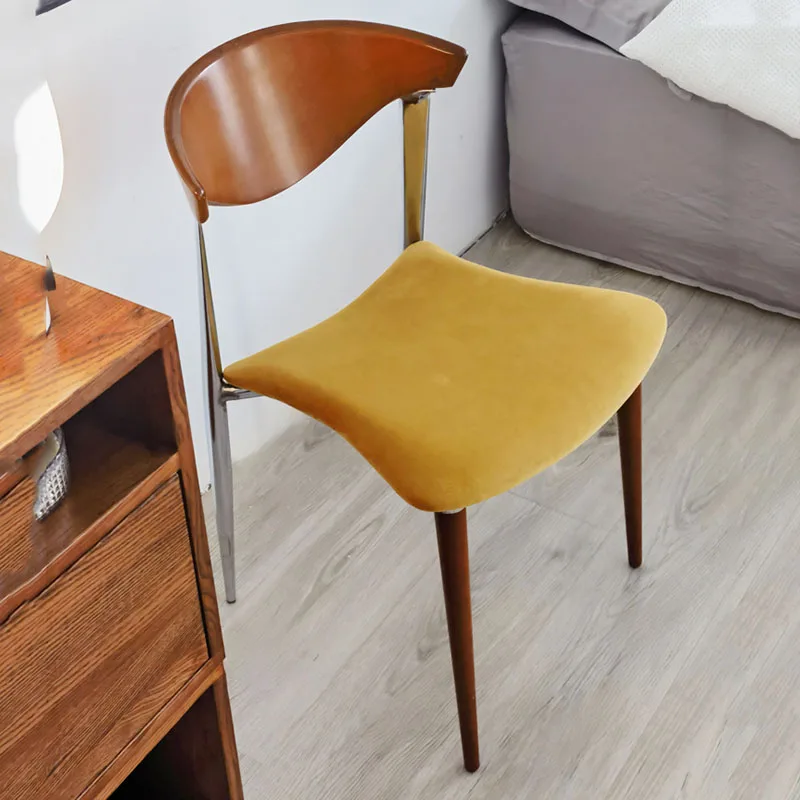 

Nordic Designer Chair Accent Living Room Modern Mobile Light Luxury Dining Chair Household Sillas Comedor Home Furniture DWH