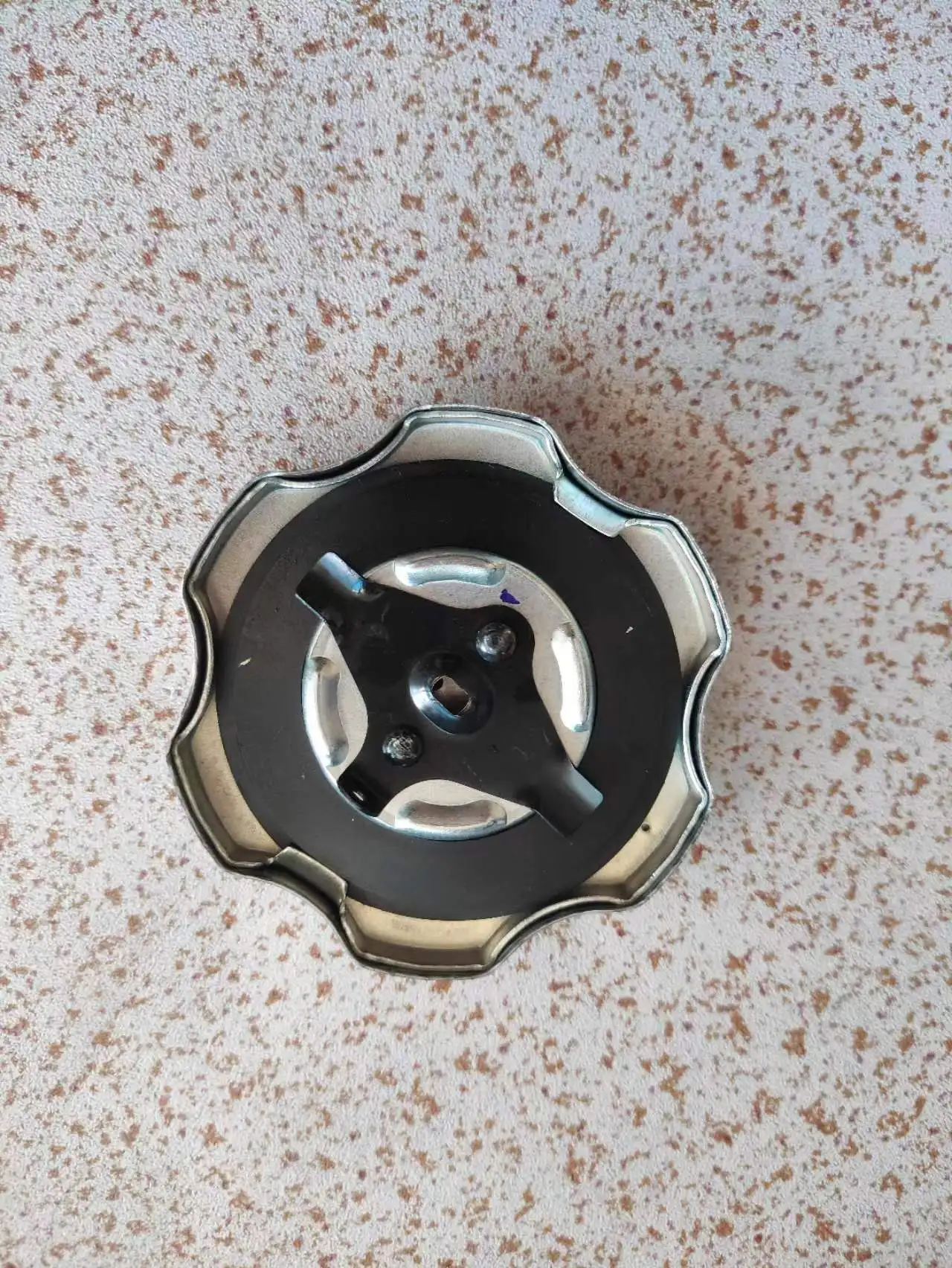 

FUEL TANK CAP FITS GX160 GX200 GX270 GX390 ENGINE PARTS 17620-Z1T-800