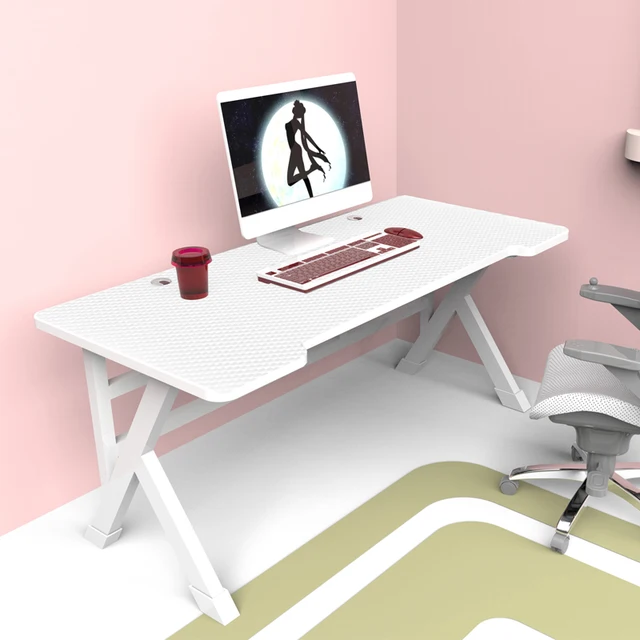 탄소 섬유 컴퓨터 책상으로 홈 오피스와 게이밍 공간을 향상시키세요