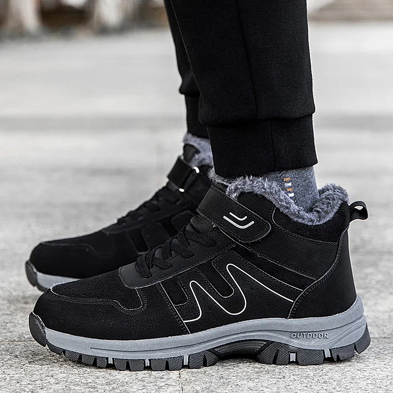 

Winter Ladies Men Boots Plush Leather Waterproof Anti-Slip Couple Sneakers Hunting Shoes Outdoor Warm Hiking Boots Men