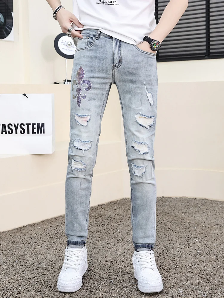 Light luxury high-end men's straight jeans influx of personalised flower-shaped hot diamond Slim small leg trousers light blue