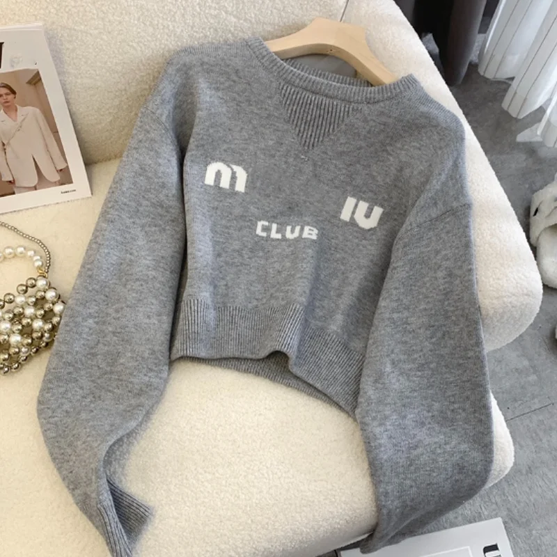 

2023 Autumn/Winter Fashion Casual New Women's Sweater Letter Printed Round Neck Short Knitted Versatile Top Women's Sweater