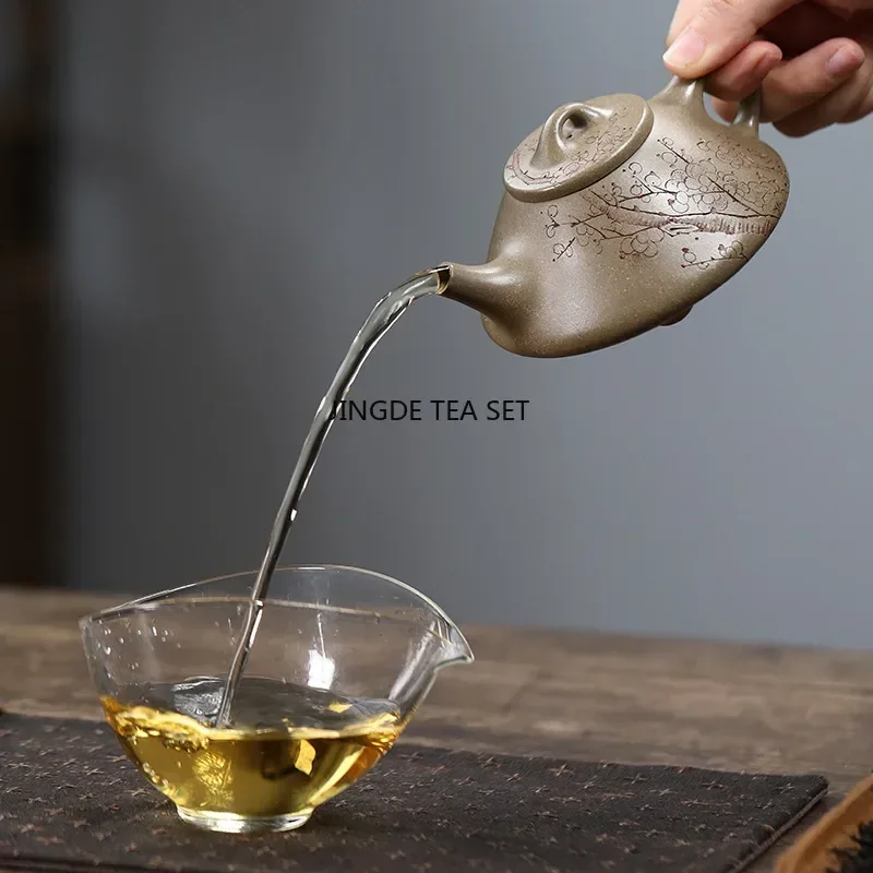 160ml Yixing Yixing Zisha teapot hand carved plum blossom stone spoon tea drinking pot China