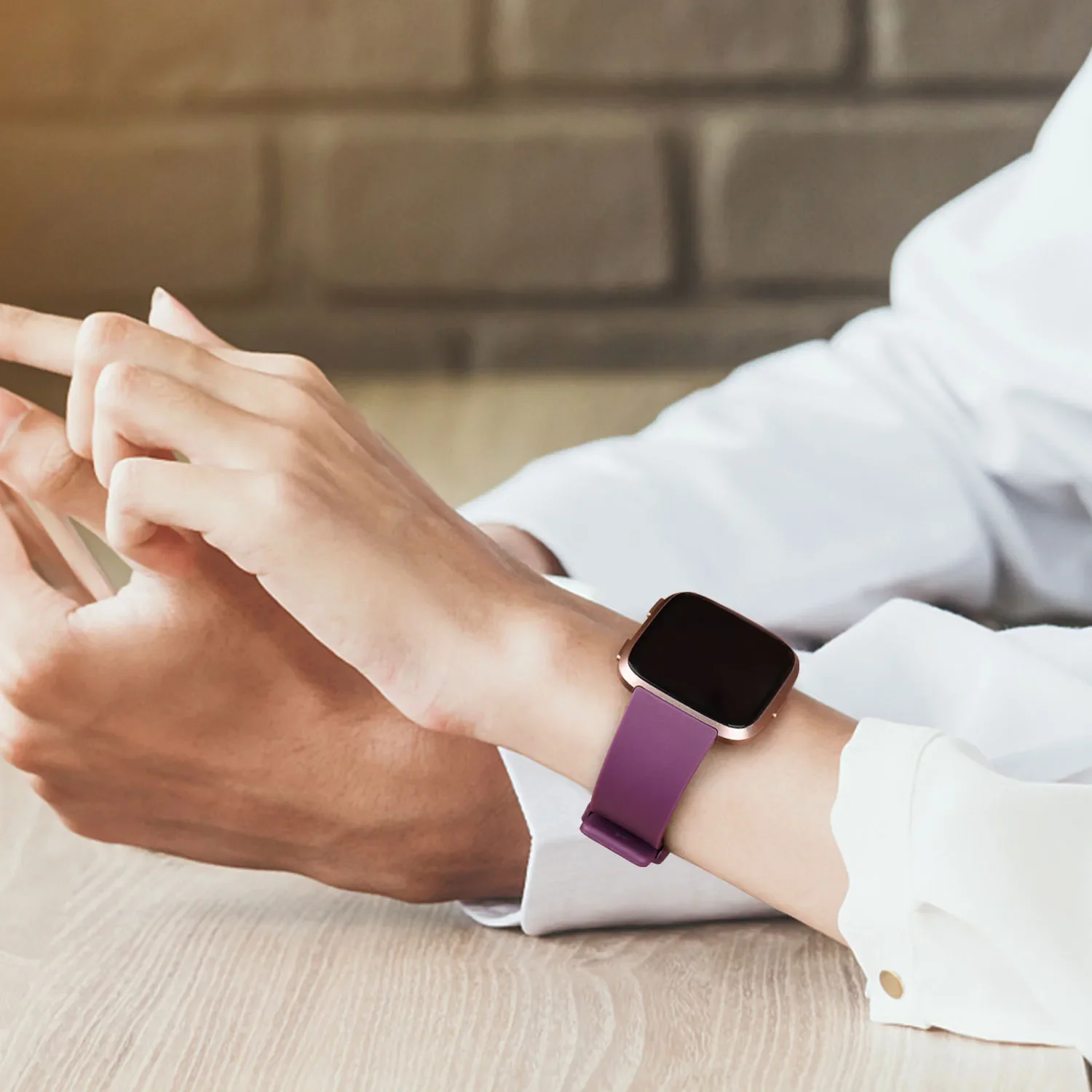 Fitbit Versa 2   Ʈ, ü Ǹ ո Ʈ ð , Fitbit Versa Lite   Ʈġ
