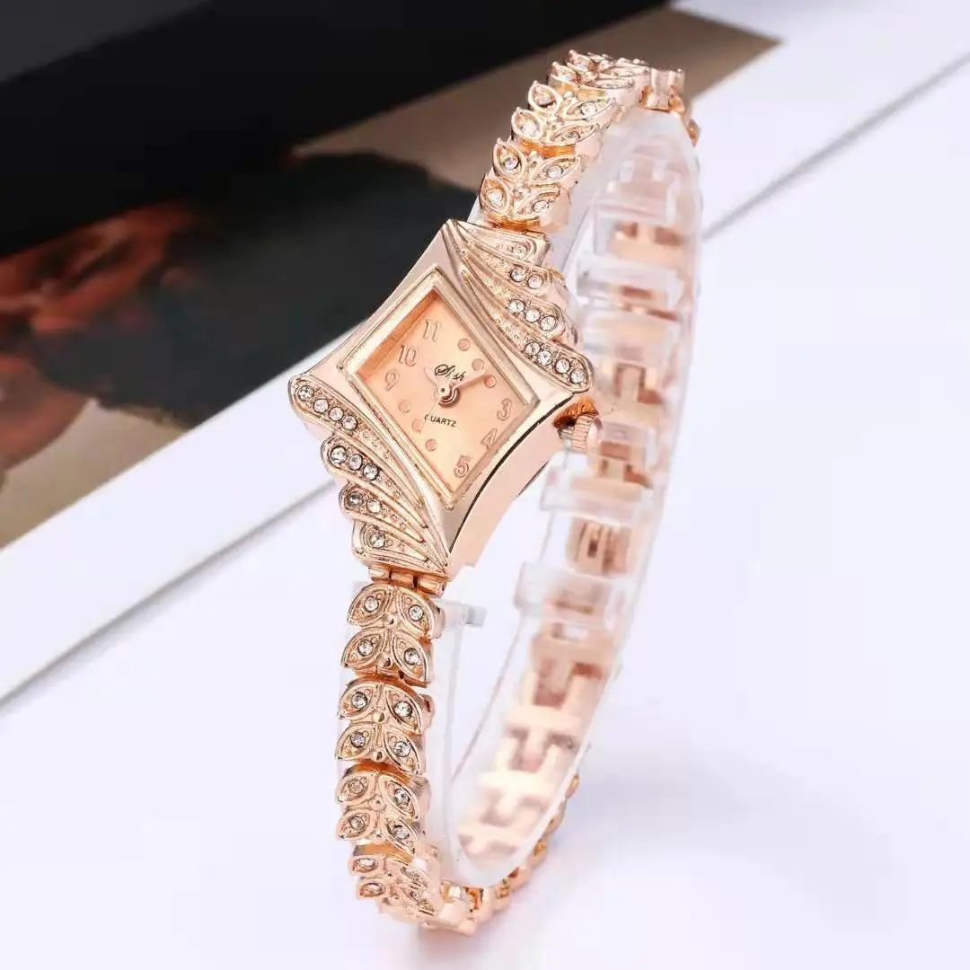 

Fashion casual ladies quartz watch small dial steel strap vintage luxury watch ladies belt watch rhinestone calendar watch