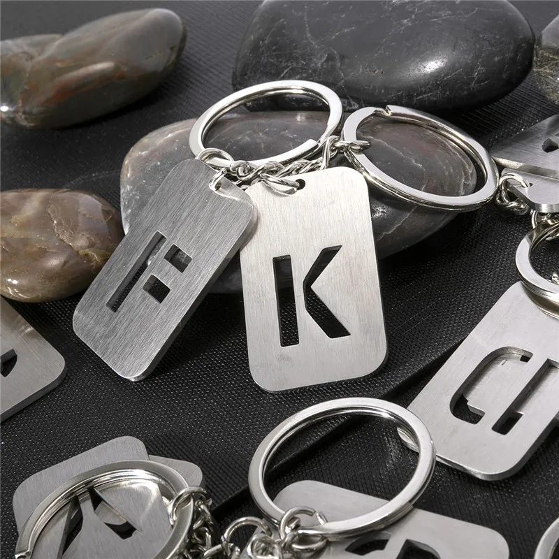 Portachiavi Personalizzato Con Lettera Iniziale A-Z – Ciondolo In Metallo Con Nappa Per Borse E Chiavi – Regalo Uomo Donna - 2