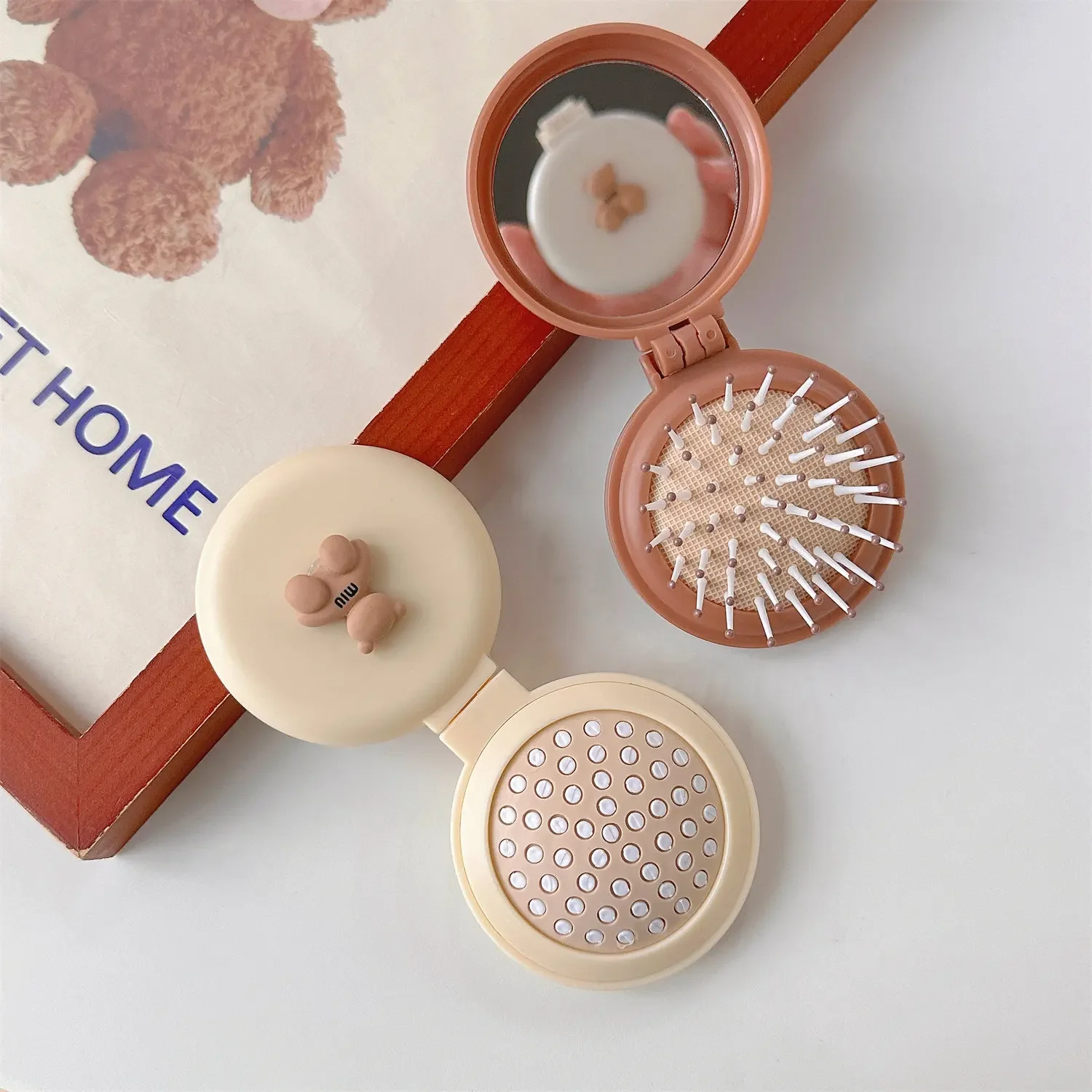 Cute little comb Airbag comb Massage mirror One Air cushion portable mini folding for kids girls for hair brush comb,baby hair comb