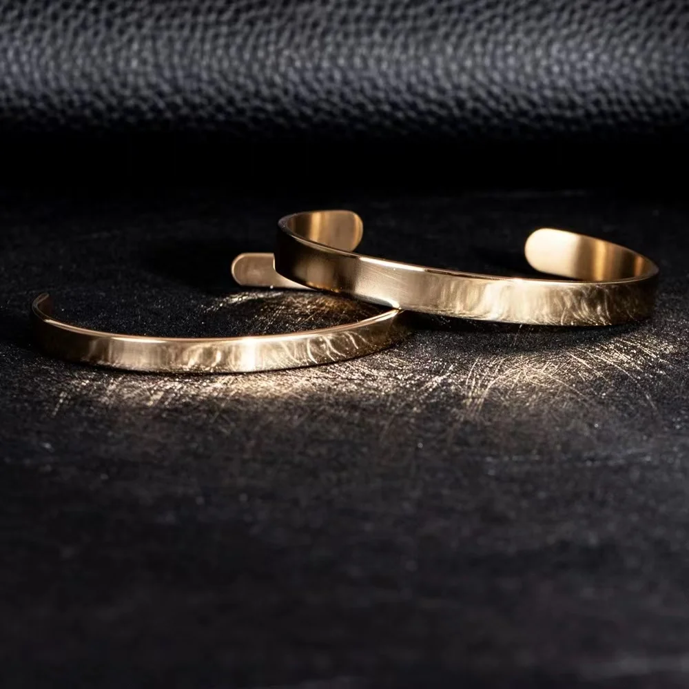 6mm Simple Men Cuff Titanium Steel Bracelet Gold Color Stainless Steel C-Shape Bracelet Non-Fading Jewelry Party Accessories
