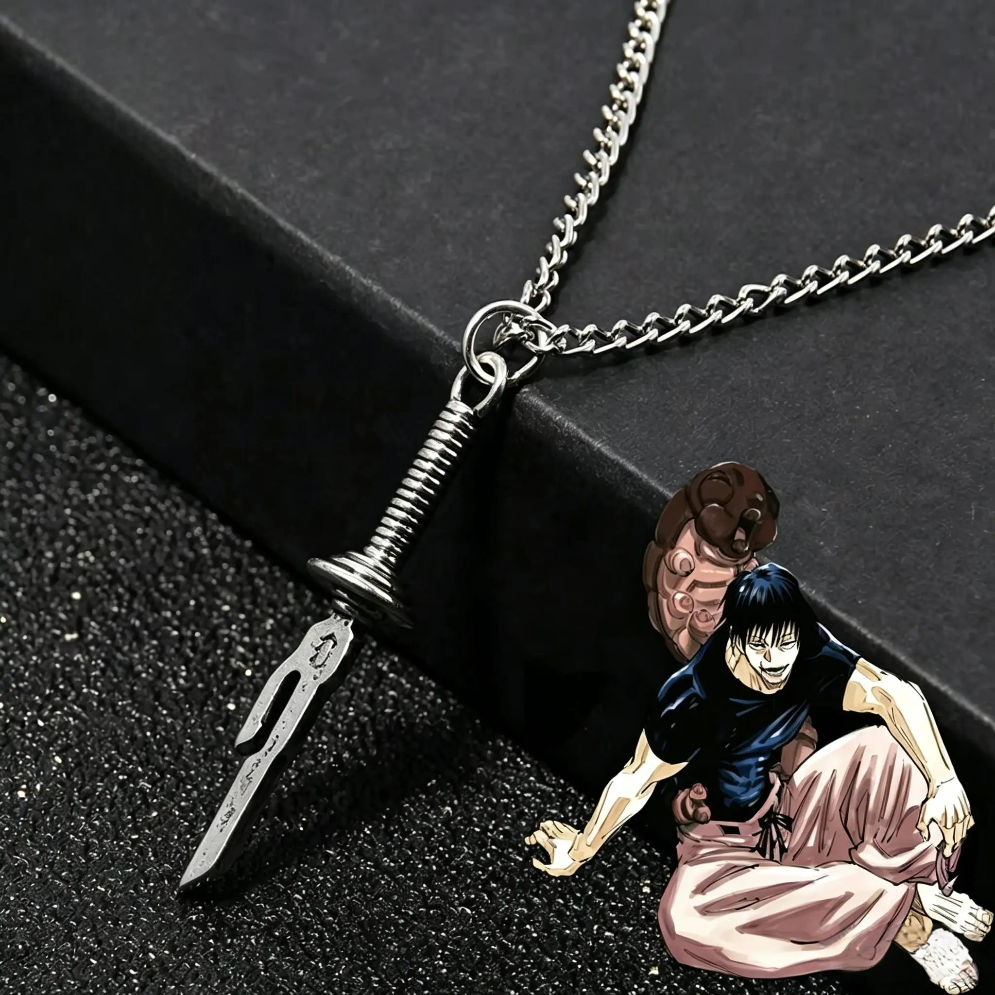 Anime Fushiguro Toji Schwert Halskette Speer von Tianri Messer Anhänger Cosplay Halsketten Für Unisex Halsband Schmuck