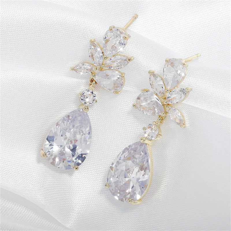 ZAKOL Fashion Wedding Earrings for Women Water Drop Cubic Zircon Dangle Earring Shinny Leaf Bridal Marriage Jewelry Wholesale