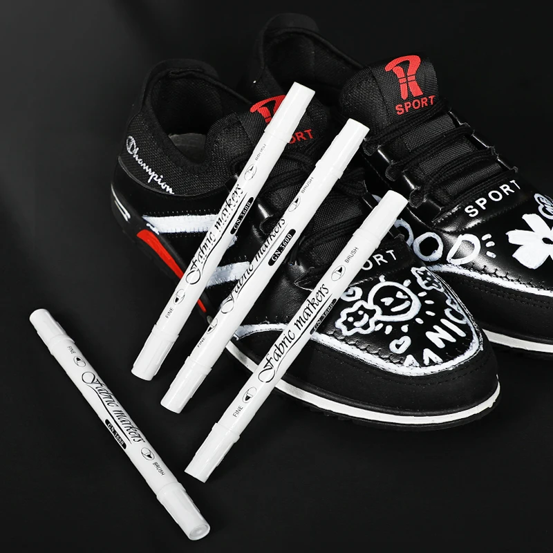 White Fabric Markers Pens Set Dual Tip Permanent Fabric Art Paint Pens for T-Shirts Sneakers Canvas Bags Kids Adult Painting