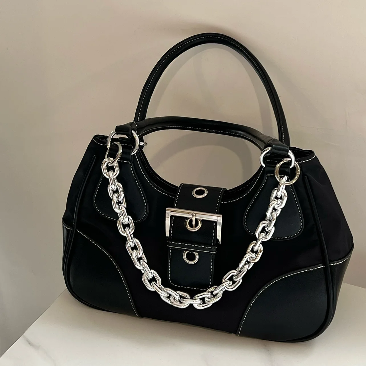 

Роскошные дизайнерские сумки, новинка 2023, женские сумки через плечо из искусственной кожи и холста, бесплатная доставка, сумки через плечо для девушек с цепочкой