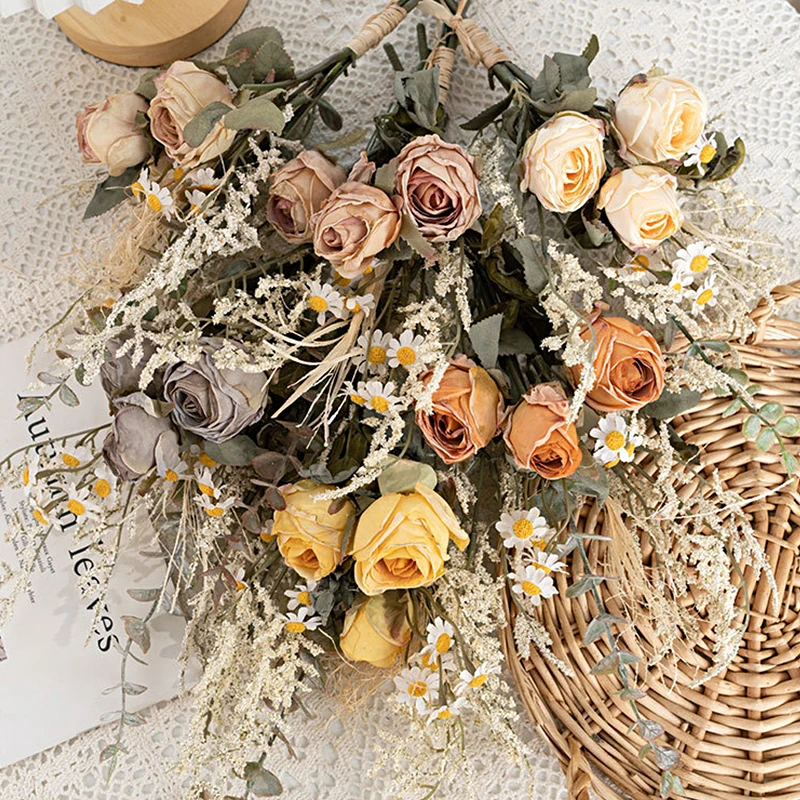 Bride Holding Flower Artificial Dry Burned Rose Bouquet Vintage Silk Rose Flower Bouquet Wedding DIY Home Table Vase Decoration