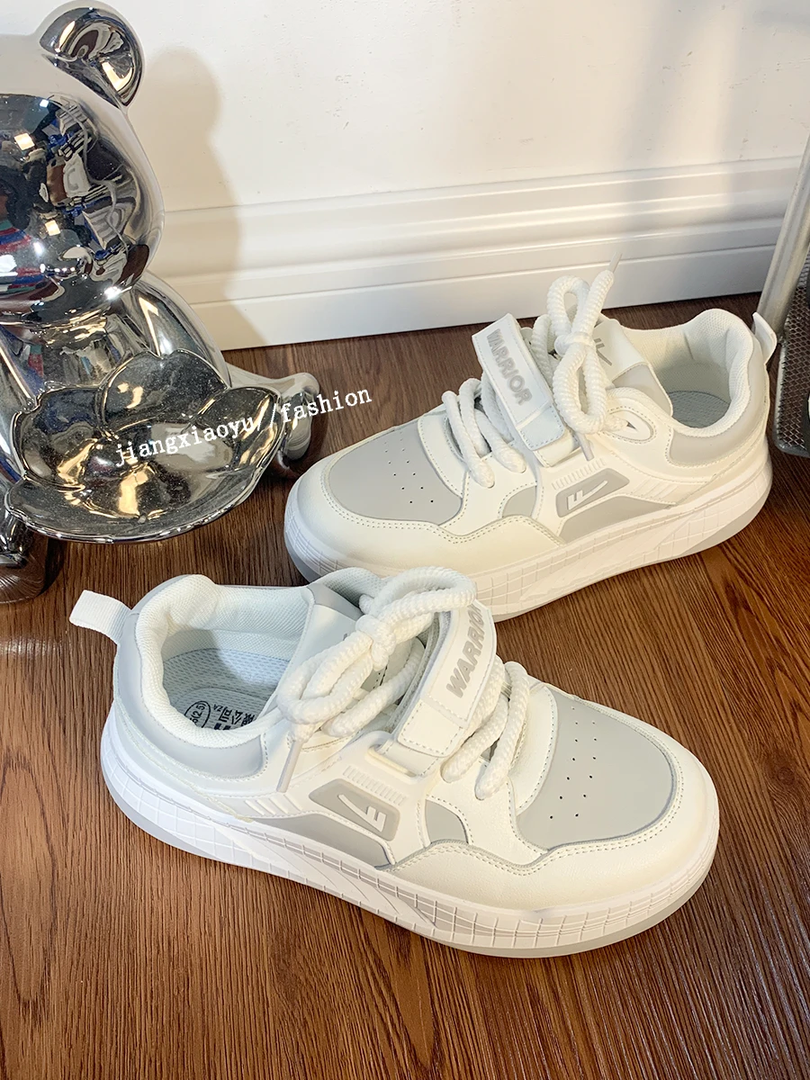 

Женские кроссовки на танкетке, универсальные теннисные туфли на платформе, повседневные дышащие кроссовки с круглым носком, Новинка лета 2024