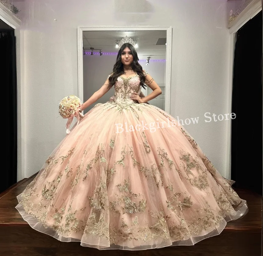 Pale Pink Princess Quinceanera Dresses Off Shoulder Exquisite Beaded Applique Bow Mexico Lace Up xv year dresses