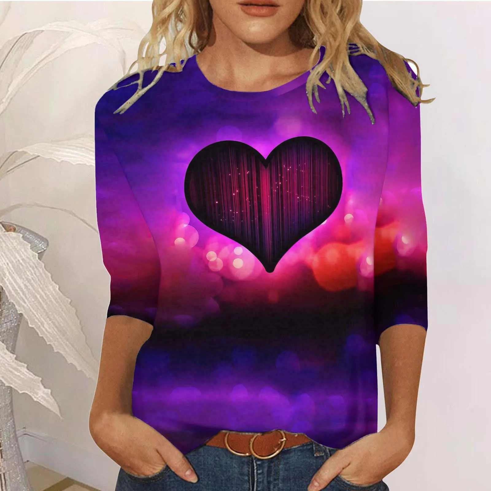 

Fashion Women T Shirt Pink Heart Print T Shirt Round Neck Tops Female Short Sleeve Tee Shirt Women Valentine's Day Streetwear