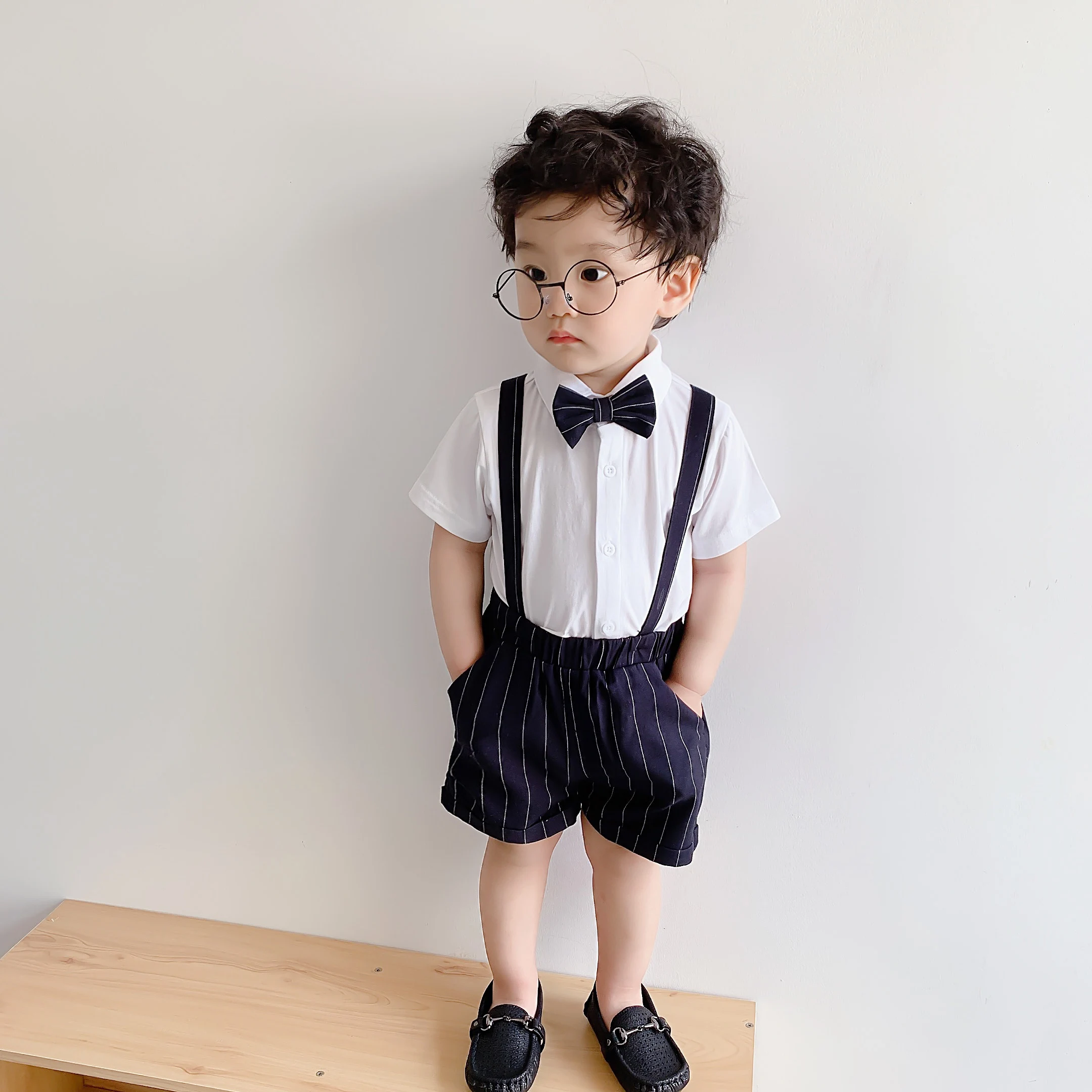 Boys Navy Bow Tie Leather Suspender Set, Ring Bearer, 1st Birthday Boy, Boys  Clothes, Ring Bearer Outfit, Rustic Wedding, Navy Wedding, Boys - Etsy |  Kids wedding outfits, Flower girl dresses, Flower girl