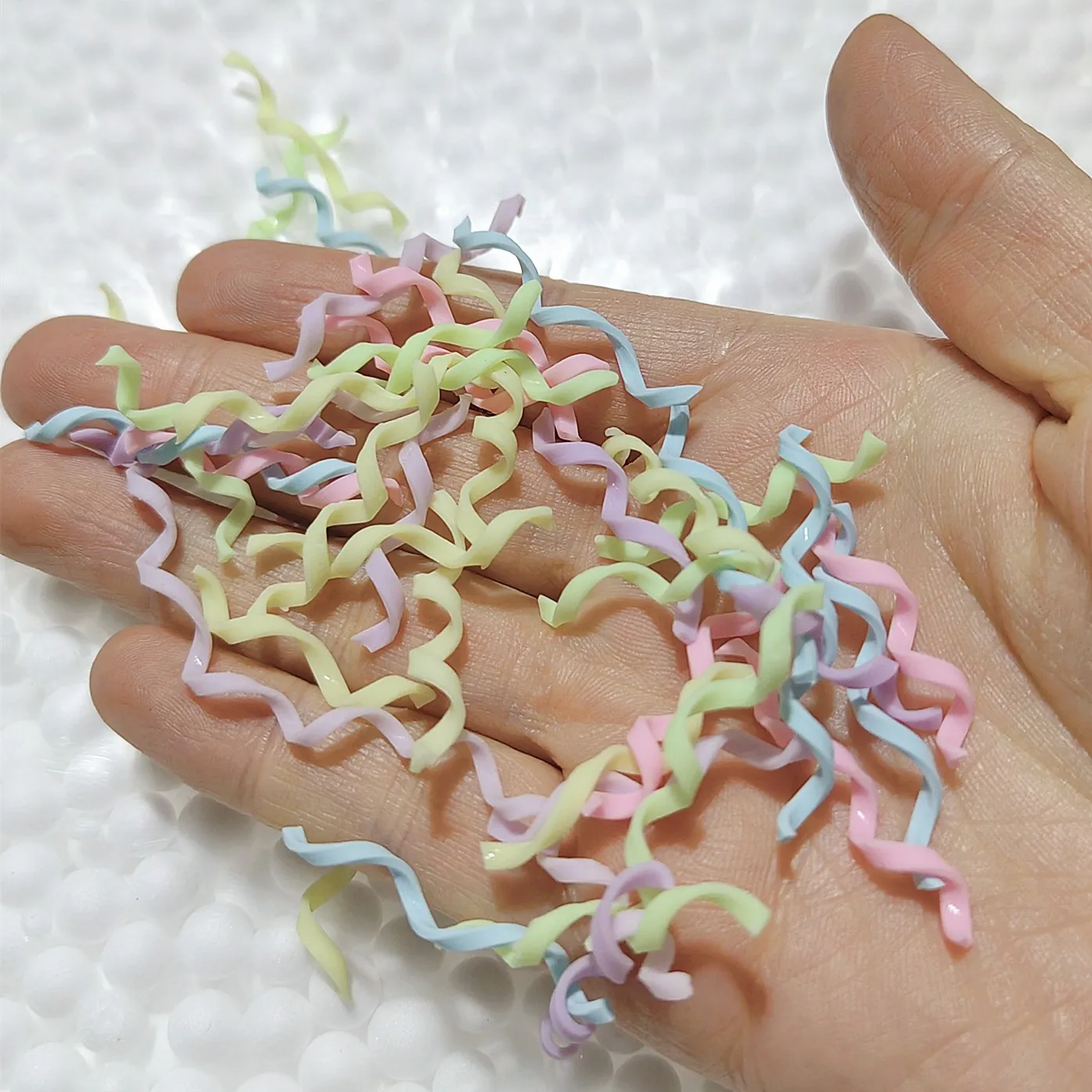 15 Stück Polym Clay Sprinkle Schokoladenrolle Simulation Macaron Handyhülle DIY handgemachte Haarnadel Zubehör Ton Dekor weicher Ton – Detail 5