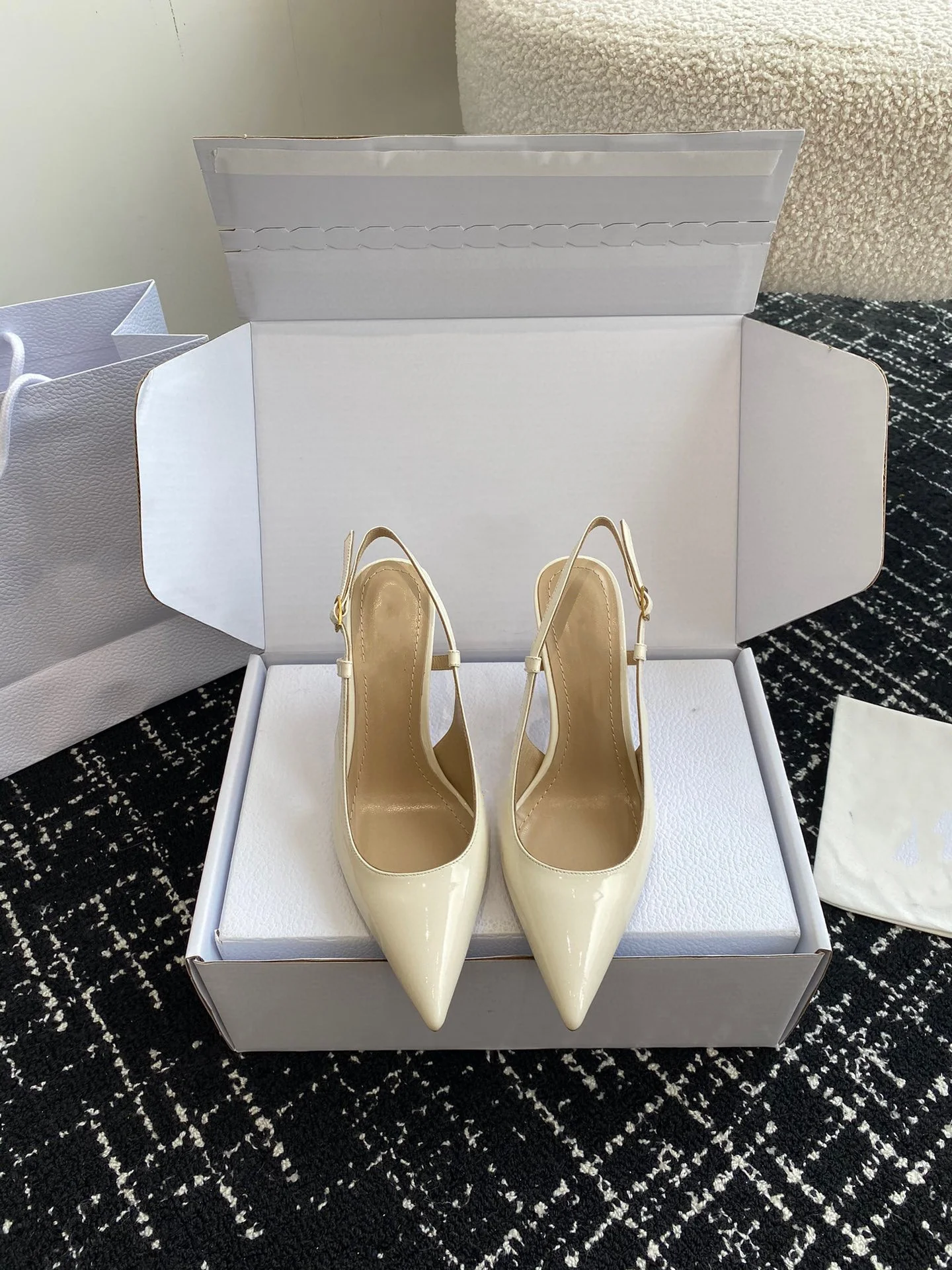 

New summer 2024 high heels, fashionable cowhide upper, sheepskin lining, leather outsole, heel height 7.5cm, size 35-40 ...