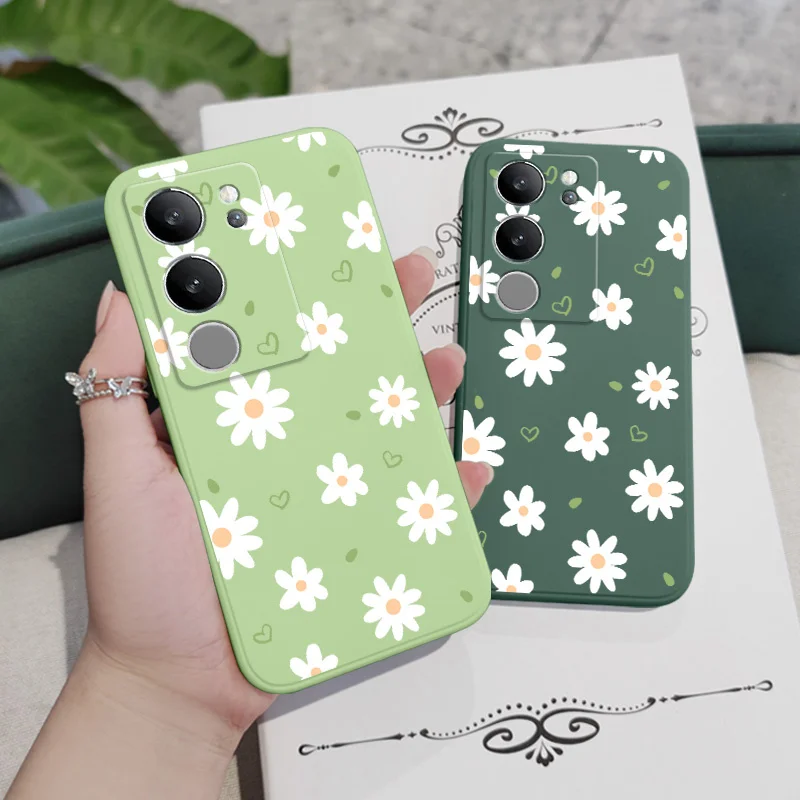 Tender Daisy Phone Case - Floral Design in Durable Material