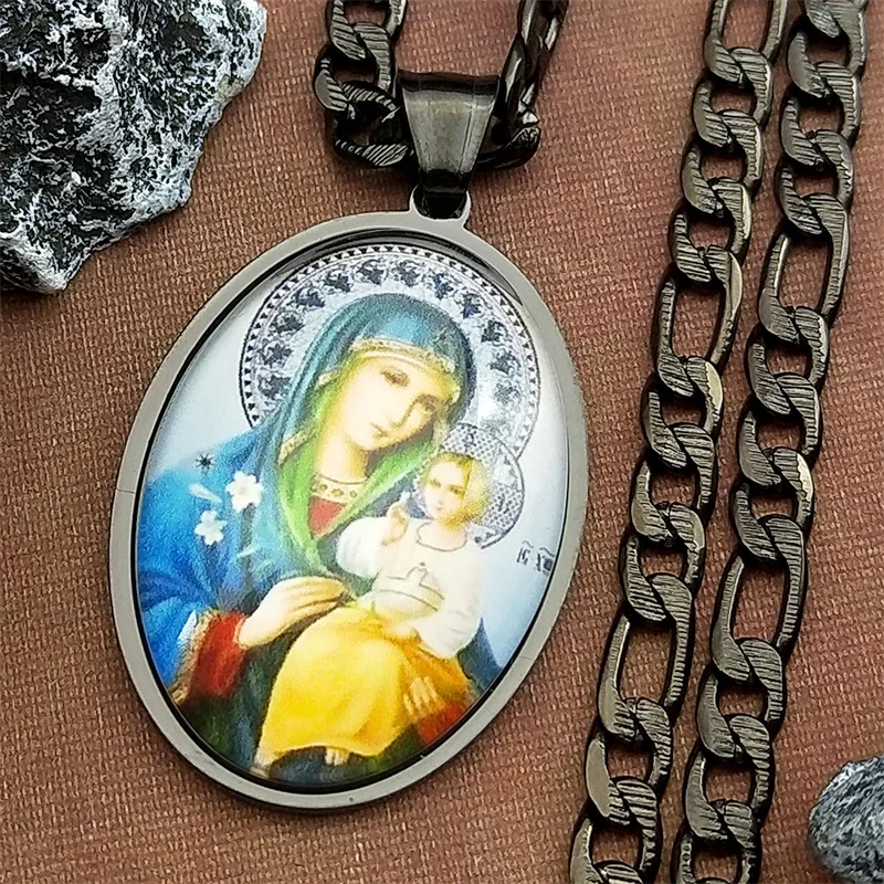 Virgin Mary & Baby Jesus Glass Pendant Necklace 3