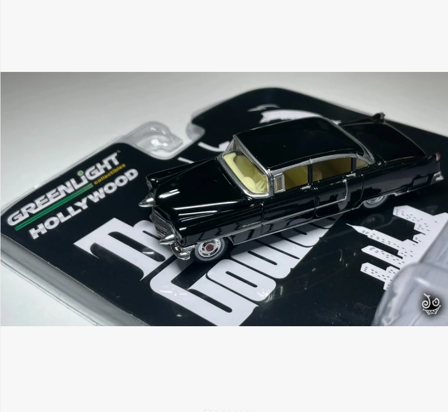 GreenLight 1:64 Cadillac Fleetwood Collectible Toy Souvenir Display Ornament