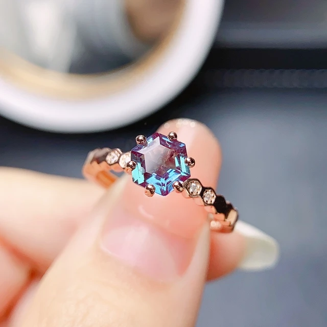 Very Rare 2.07 Ct Russian Alexandrite and Diamond Vintage Ring - Antique  Jewelry | Vintage Rings | Faberge EggsAntique Jewelry | Vintage Rings |  Faberge Eggs