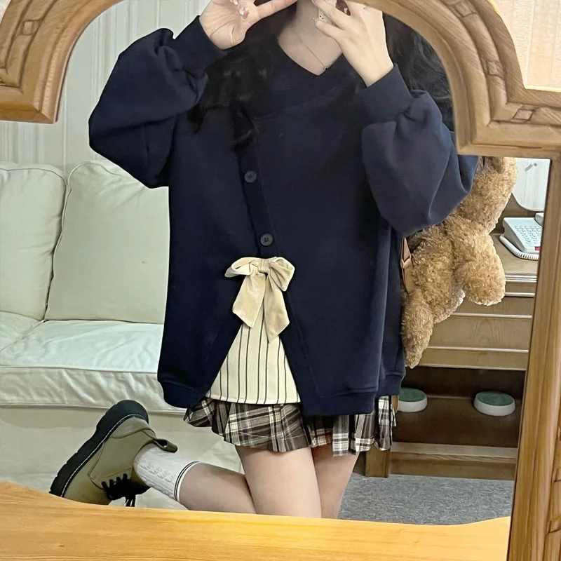 2023 Autumn Winter Fashion V-neck Long Sleeve Sweatshirts Women High Street Bow Patchwork Striped Button Thicken Warm Pullovers