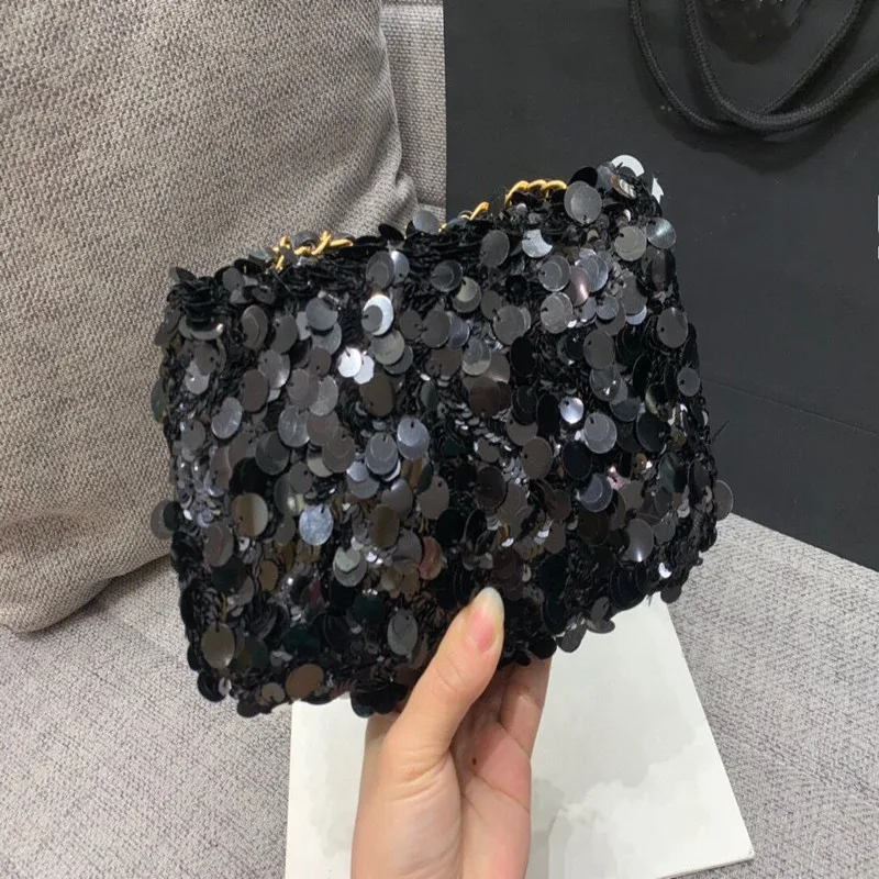 

2023 Winter Fashion trend Handmade large bead dinner bag, chain bag, crossbody bag, suitable for any occasion