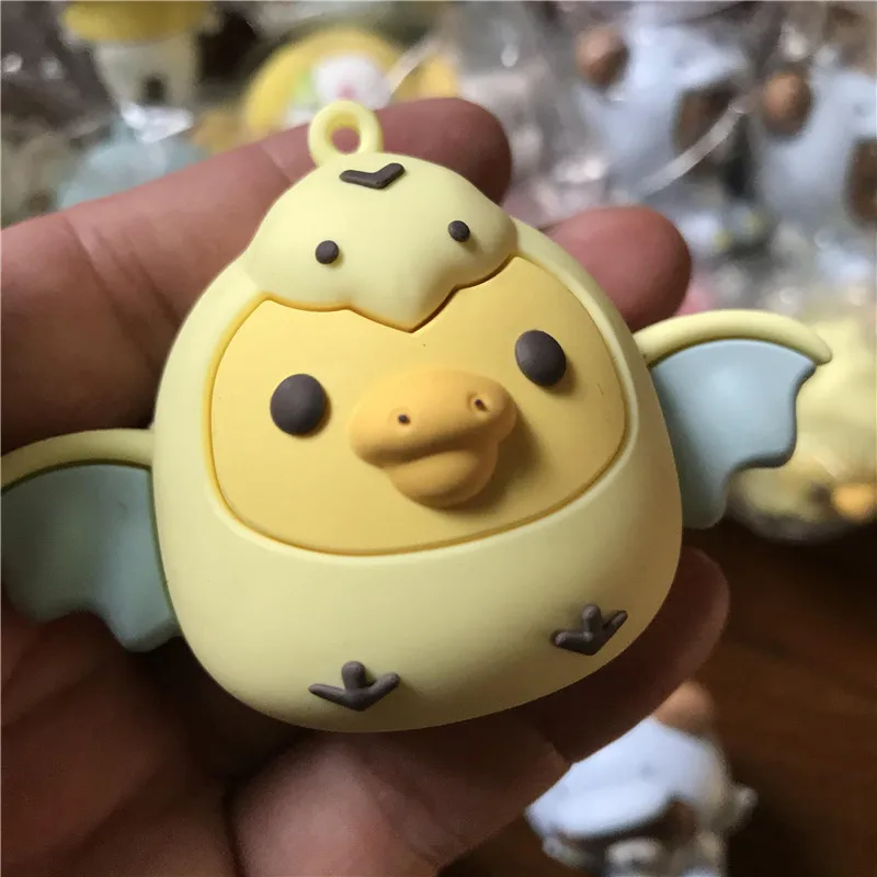 くまちゃん抱っこの女の子❅キーホルダー Sc1d14e45003a4b978cc94ee901388