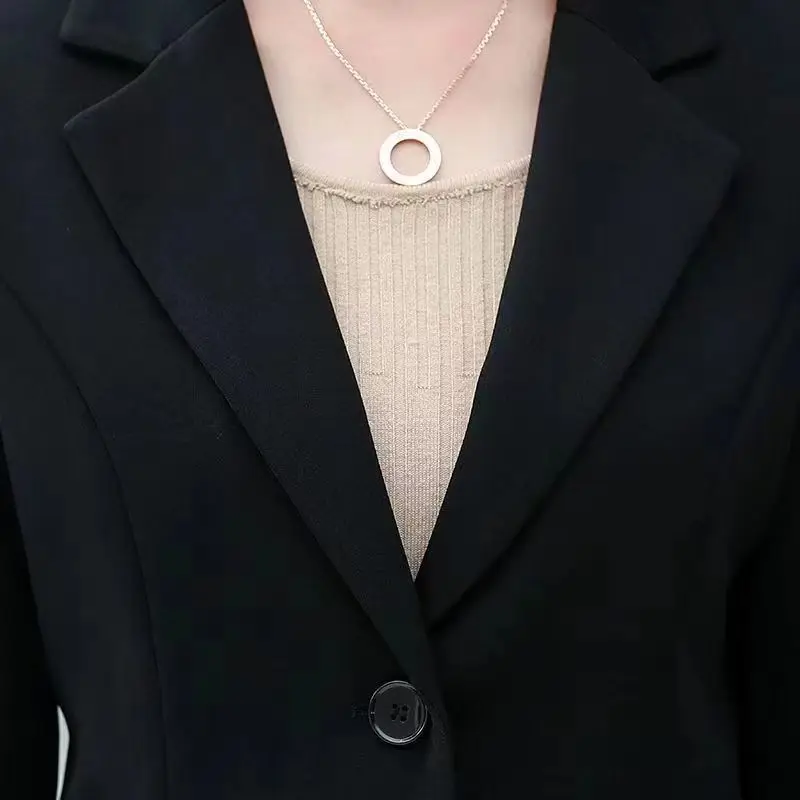 Spring and Autumn Women's Solid Color Suit Collar Pocket Button Slim Fit Long Sleeve Coat Fashion Elegant Commuter Casual Tops