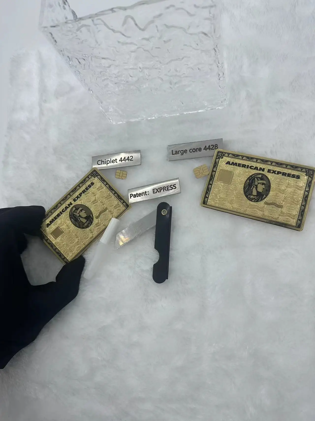 

Индивидуальная цветная металлическая карта 13,56 Гц N 213 RFID Busins Card